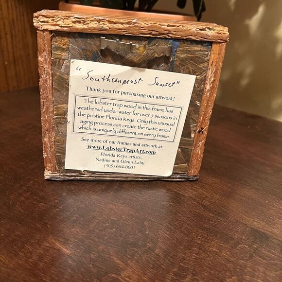 LOBSTER TRAP ART “Southermost Sunset” Ceramic tile with wood frame 5” - Picture 3 of 6